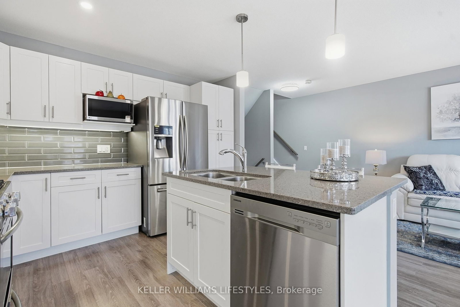 3400 Castle Rock Place, Unit 16 - Photo 19