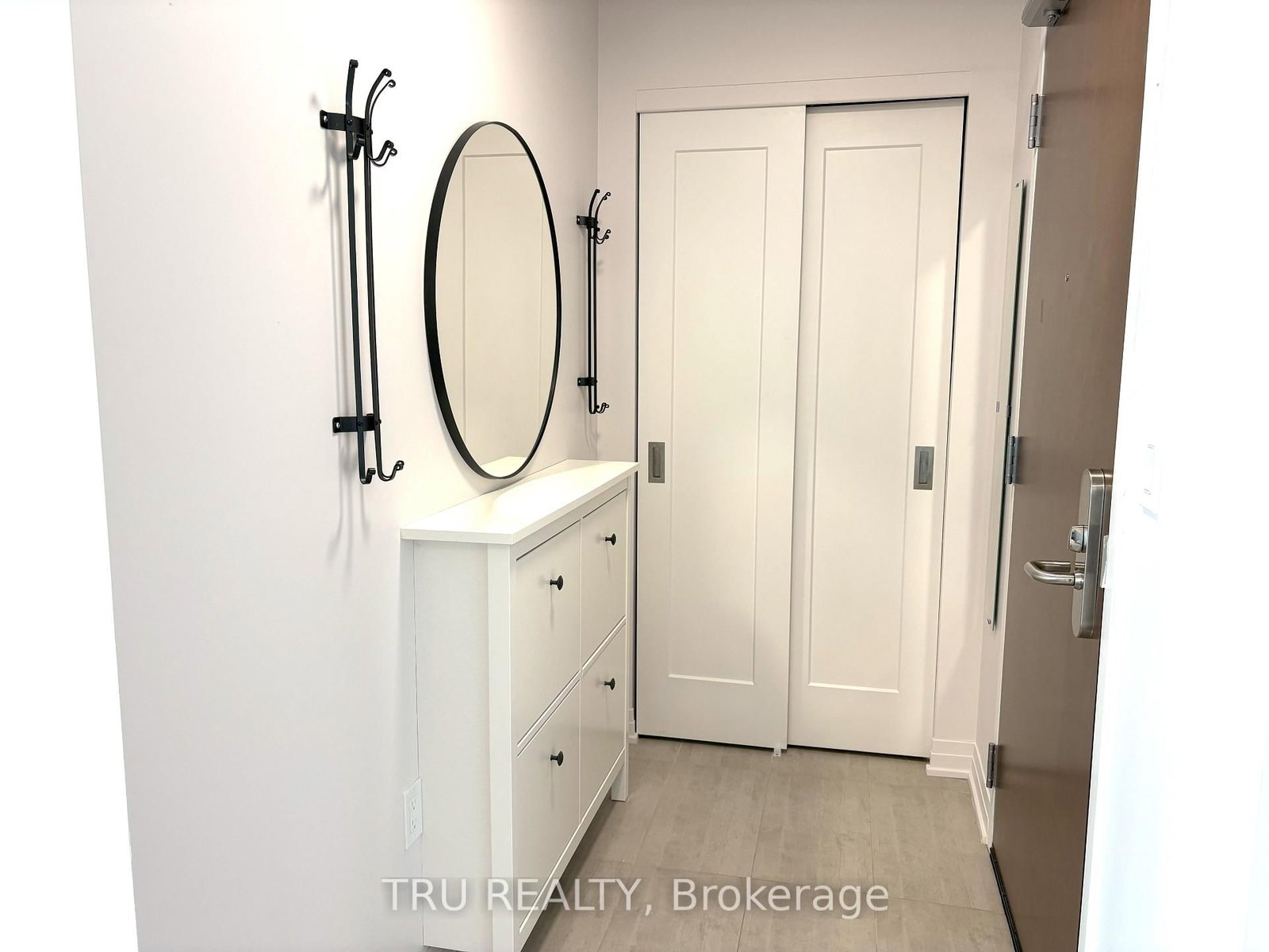 805 Carling Avenue, Unit 2207 - Photo 3