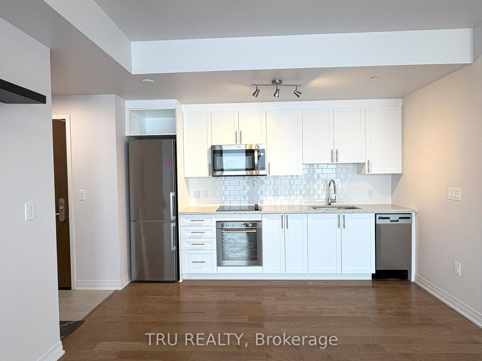 805 Carling Avenue, Unit 2207 - Photo 4