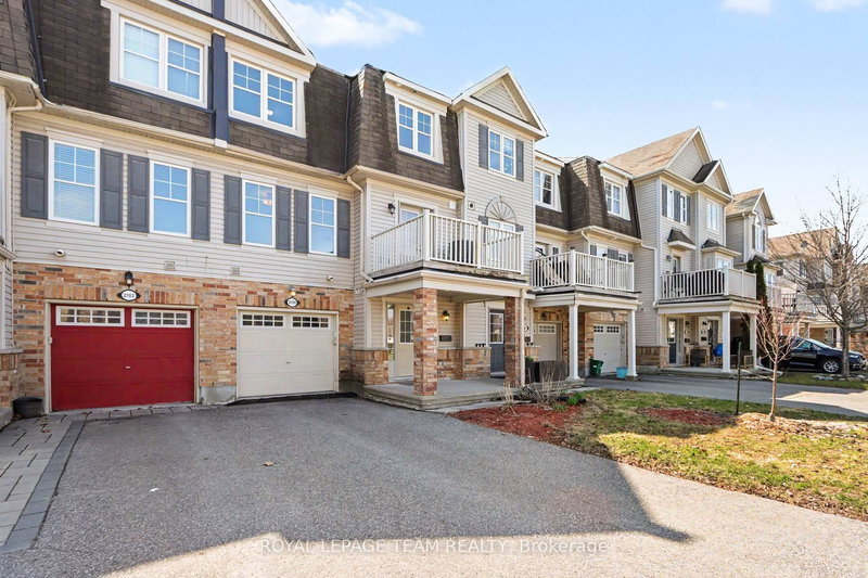 2100 Madrid Ave, Ottawa, K2J 0K4 | Image 2