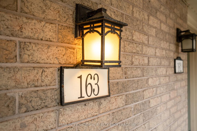 163 - 302 College Ave W, Guelph, N1G 4T6 | Image 2