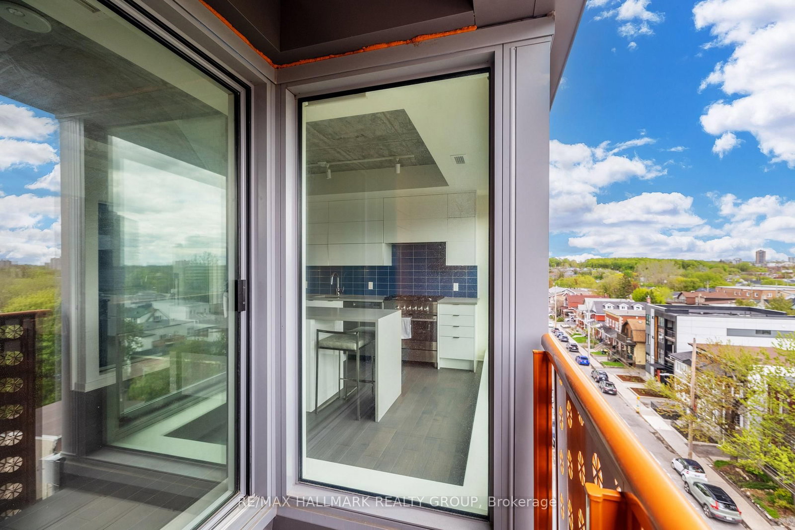 135 Barrette Street, Unit 607 - Photo 22