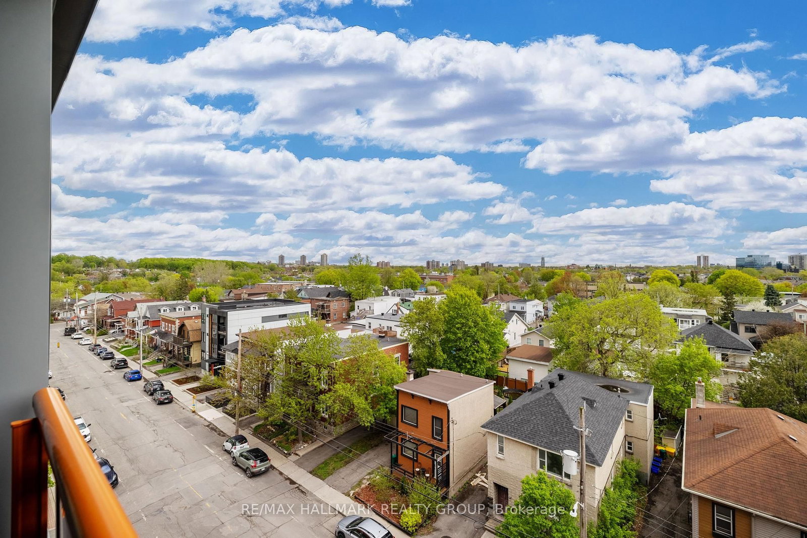 135 Barrette Street, Unit 607 - Photo 23