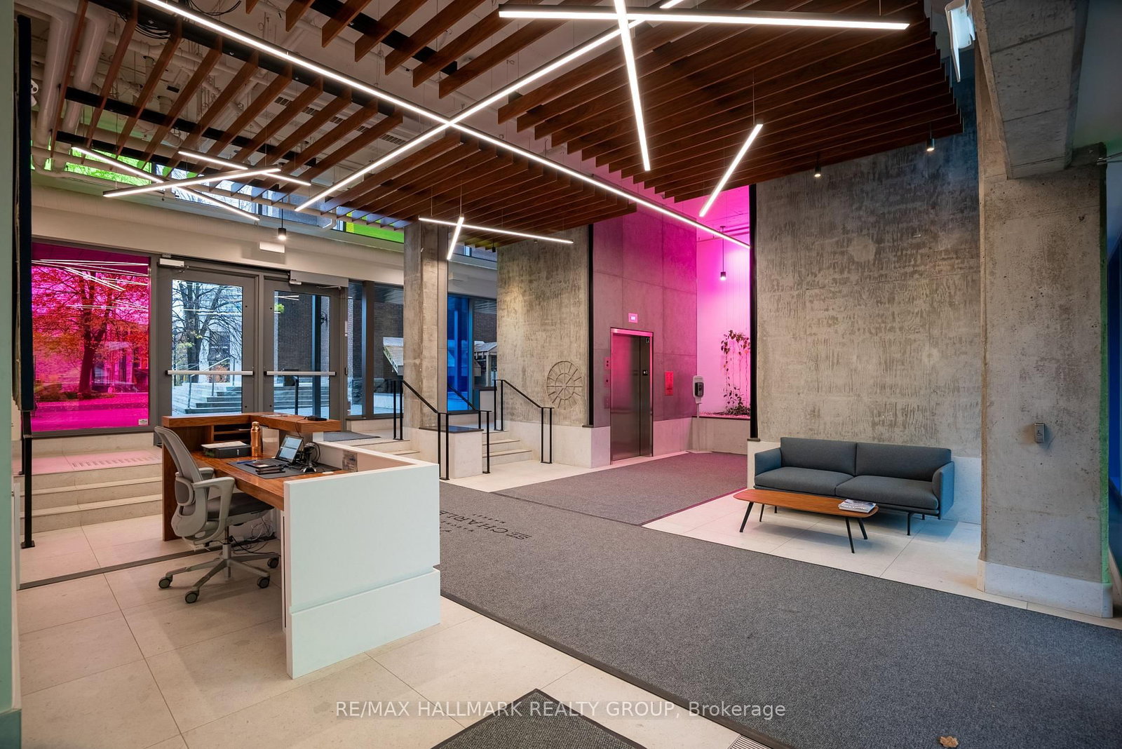 135 Barrette Street, Unit 607 - Photo 3