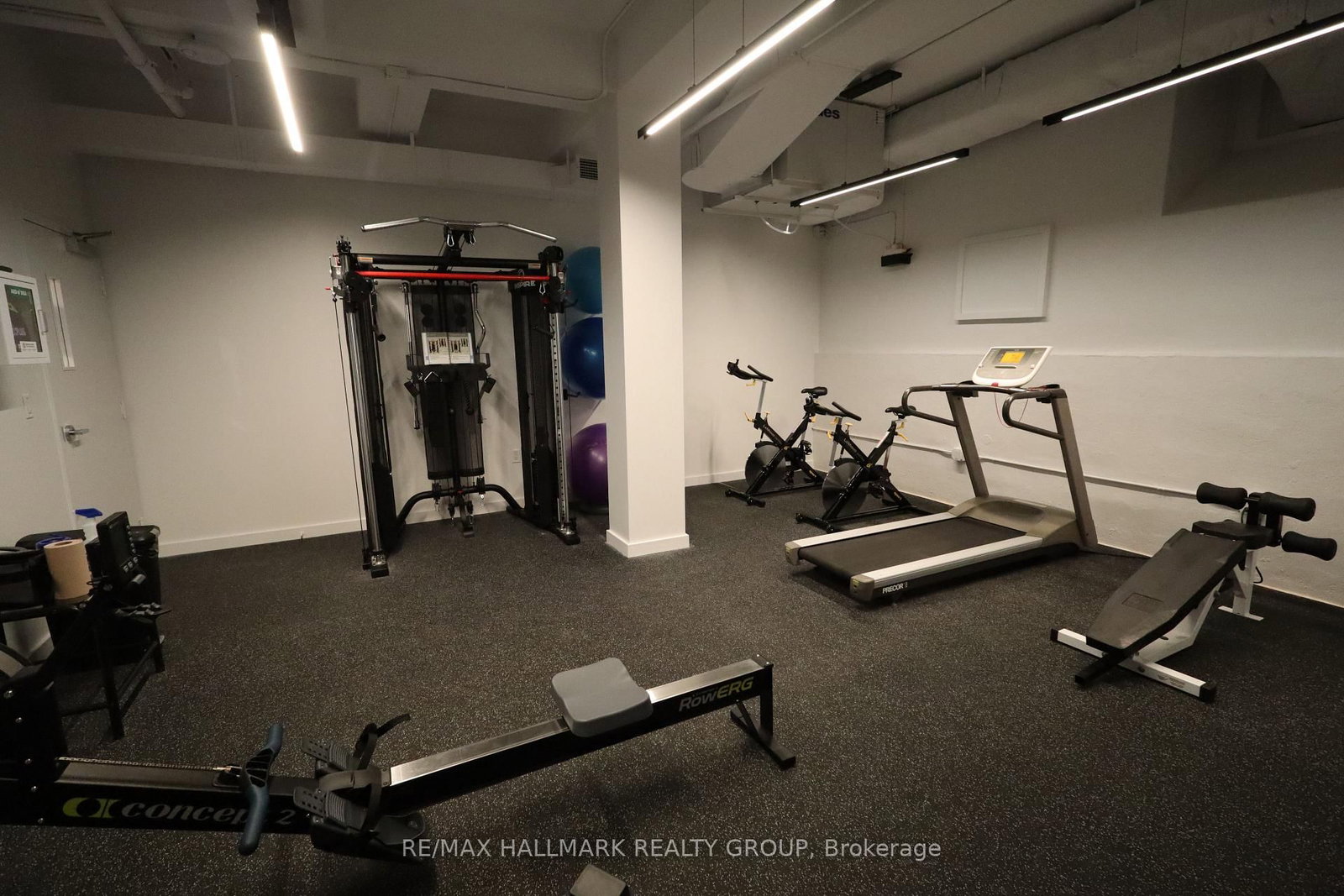 135 Barrette Street, Unit 607 - Photo 30