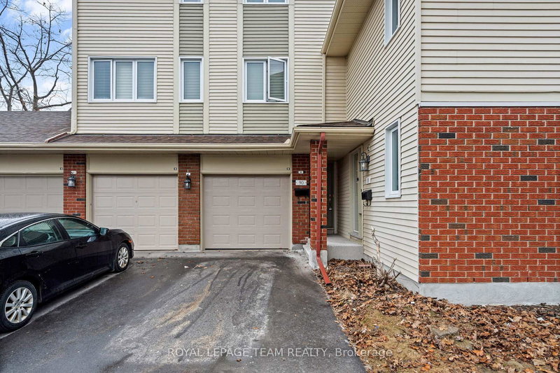 90 Haxby Private, Ottawa, K1T 3C4 | Image 2