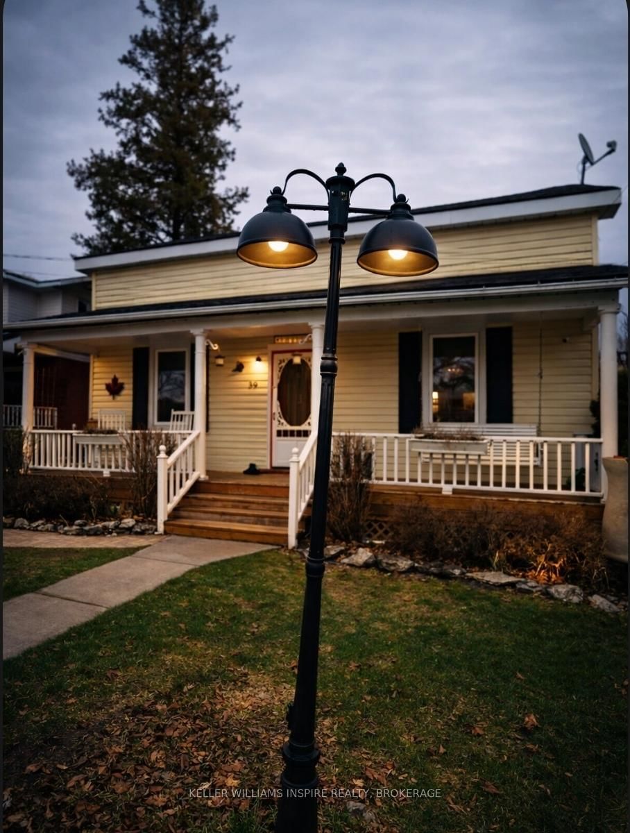39 Centre Street • Brighton, ON photo 50