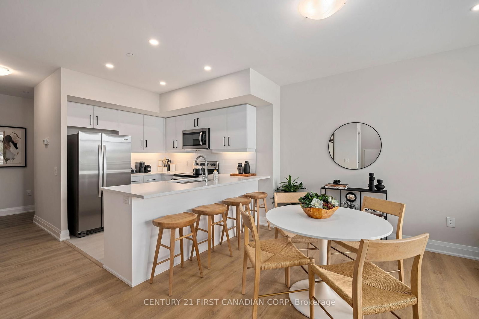 4286 E King Street, Unit 905 - Photo 12