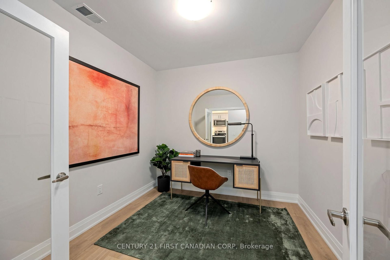 4286 E King Street, Unit 905 - Photo 4