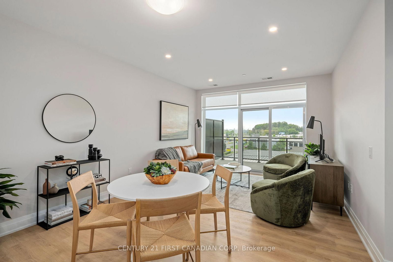 4286 E King Street, Unit 905 - Photo 6