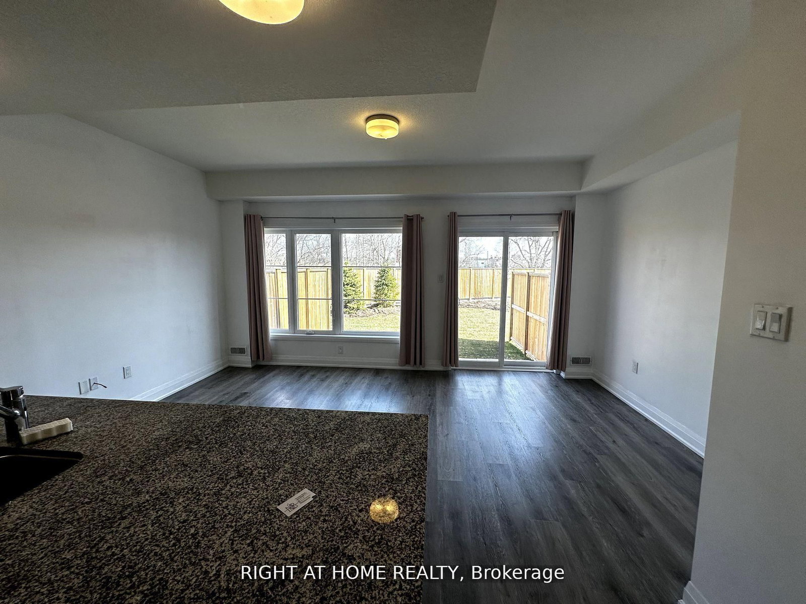 27 Steele Cres Street - Photo 9