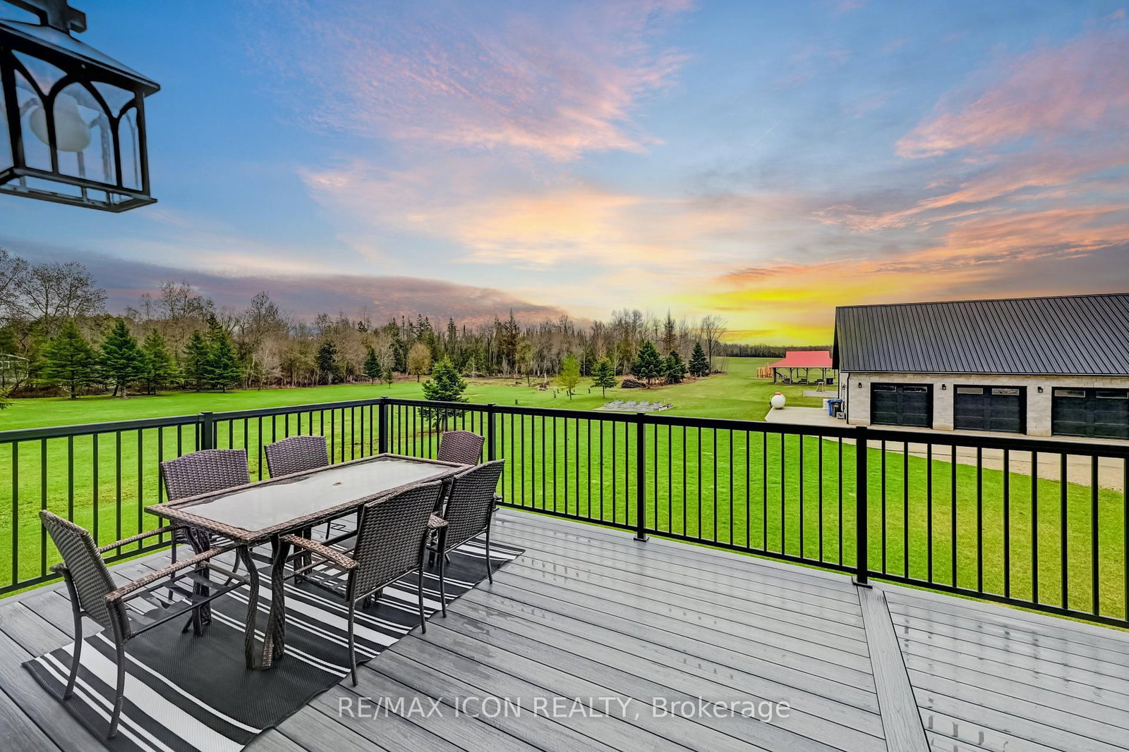 224242 Southgate 2 Road - Photo 43