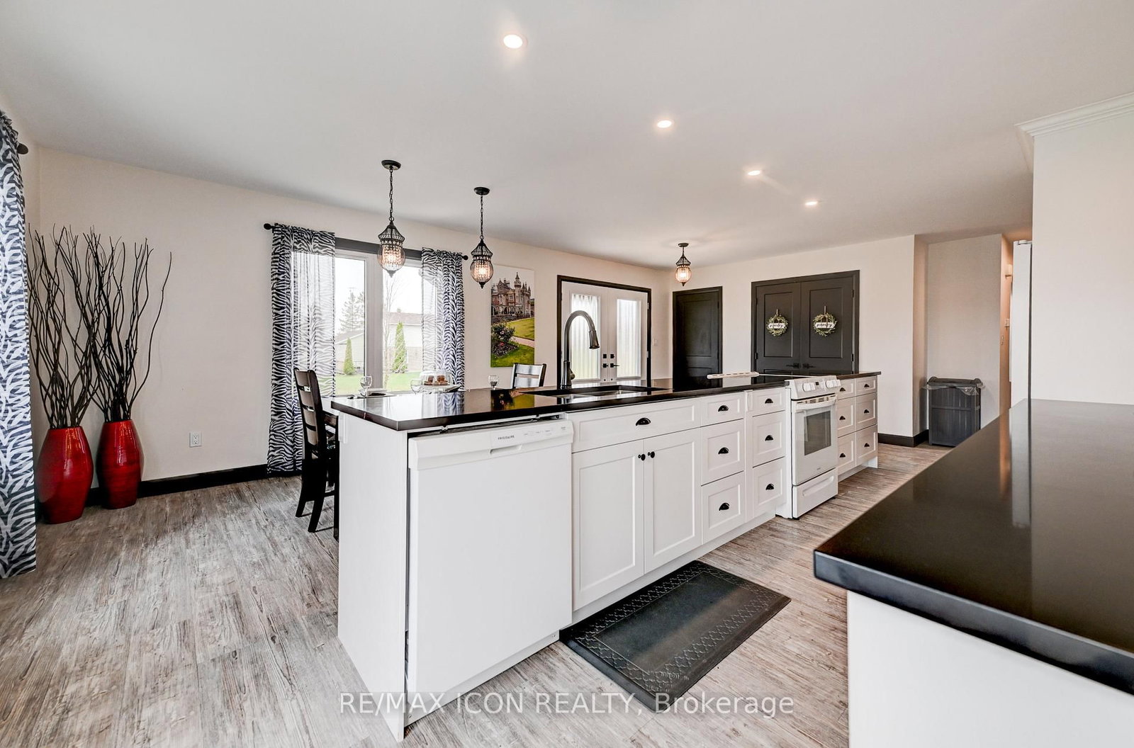 224242 Southgate 2 Road - Photo 5