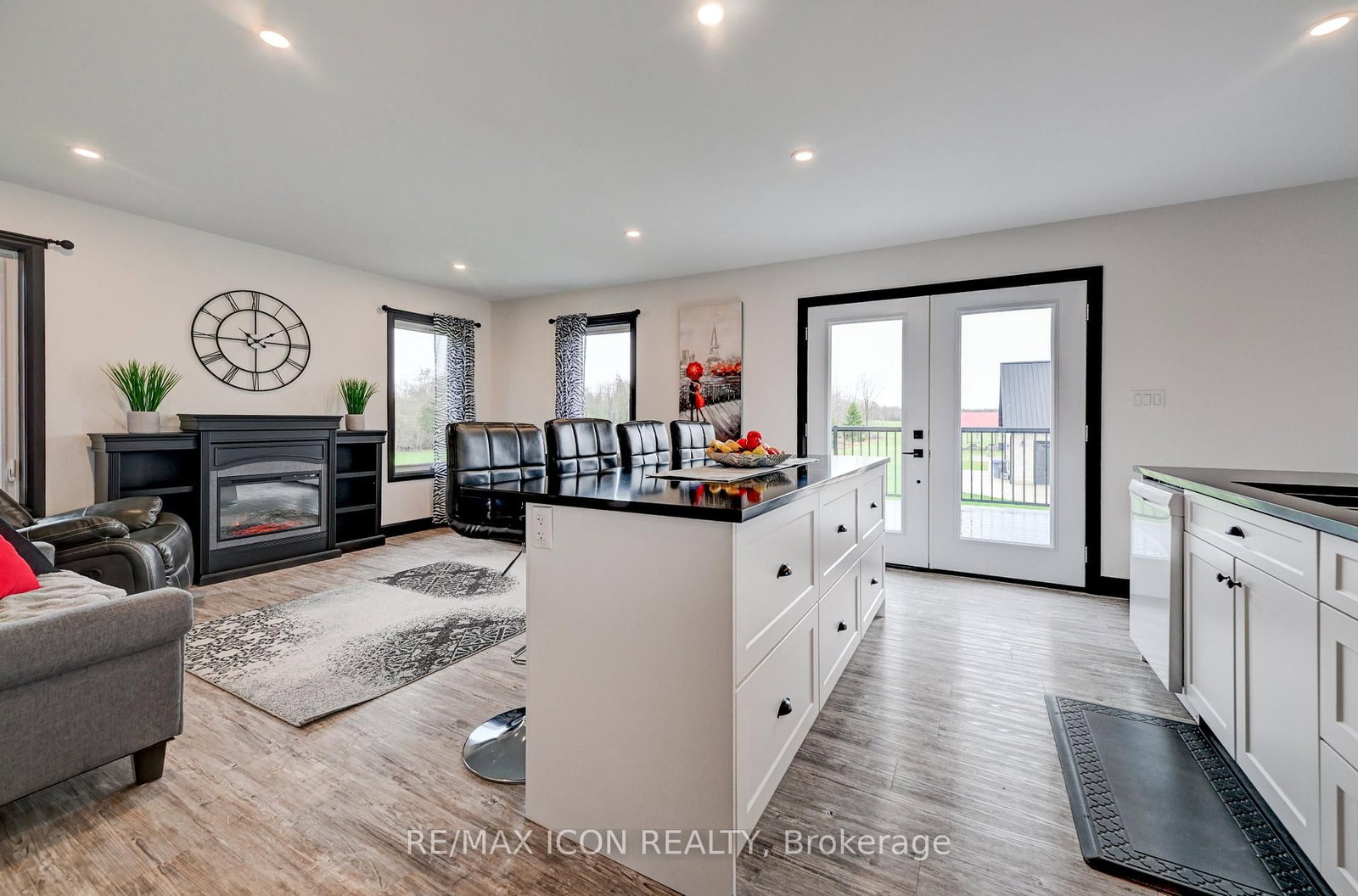 224242 Southgate 2 Road - Photo 6