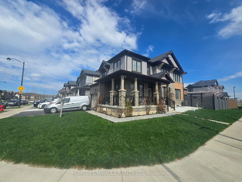 200 Bedrock Dr, Hamilton, L8J 0K6 | Image 2