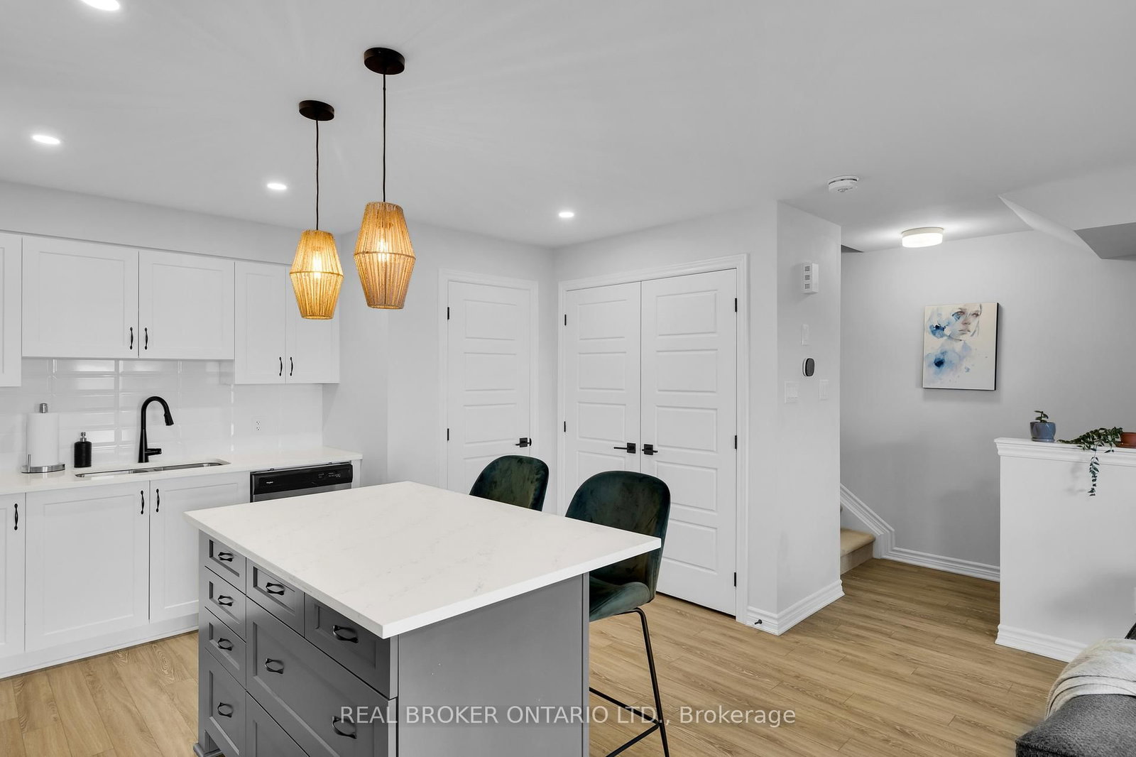 405 Pilot Private - Photo 11