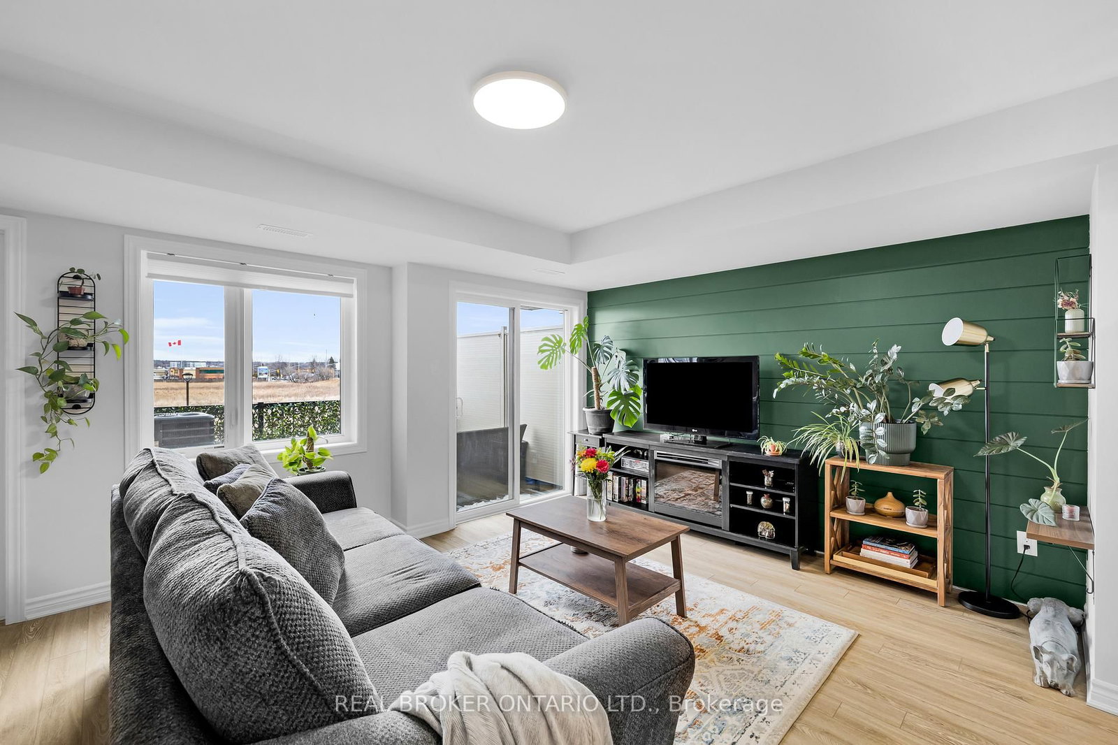 405 Pilot Private - Photo 6