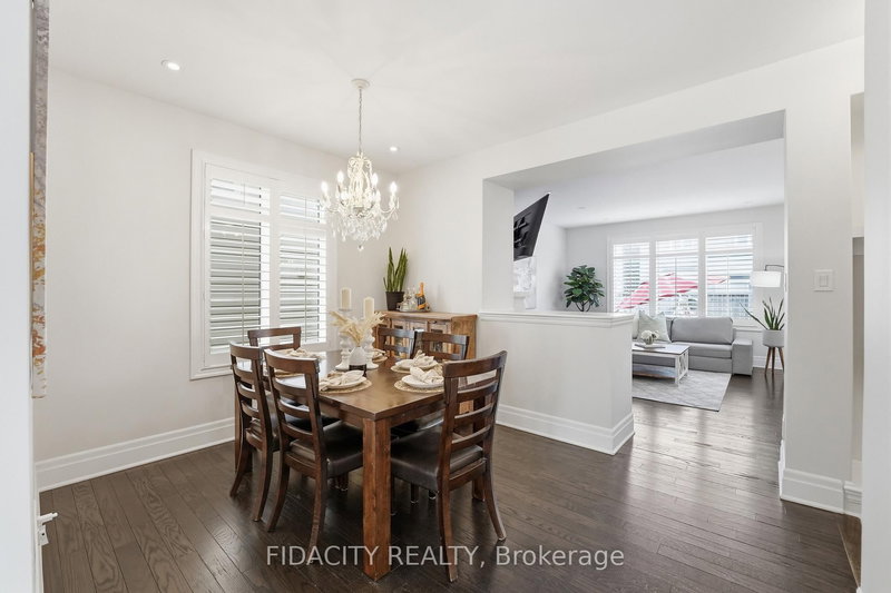 374 Gallantry Way, Ottawa, K2S 0R1 | Image 2