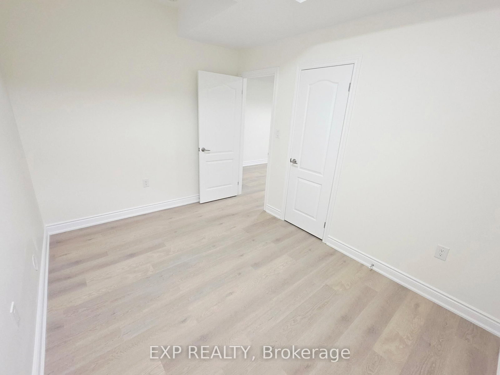 55 William Dunlop Street, Unit Lower - Photo 5