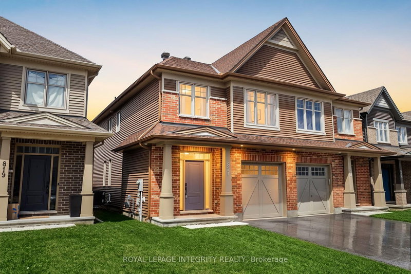 821 Indica St, Ottawa, K2S 2J8 | Image 2