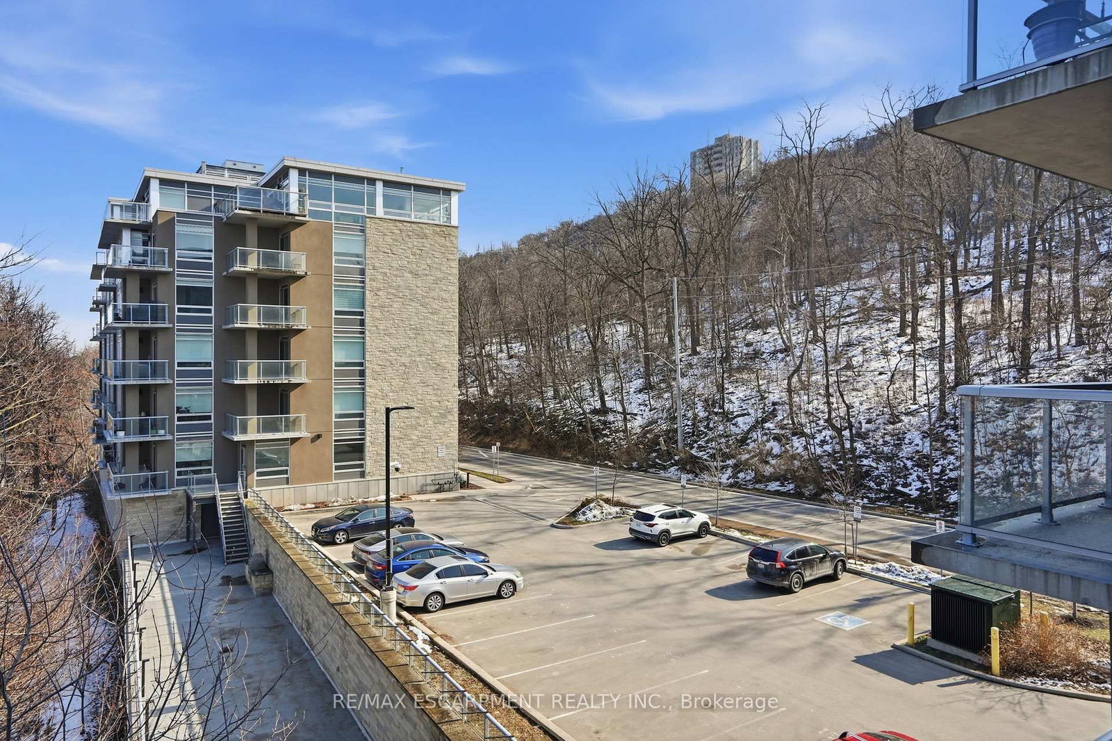 467 Charlton Avenue E, Unit 307 - Photo 29