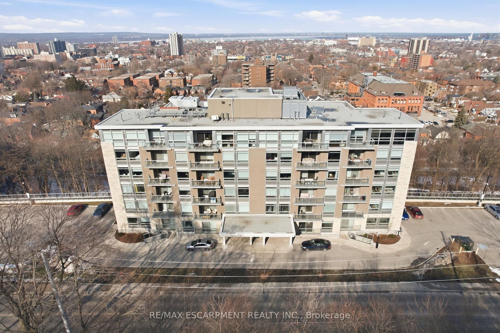 467 Charlton Avenue E, Unit 307 - Photo 31