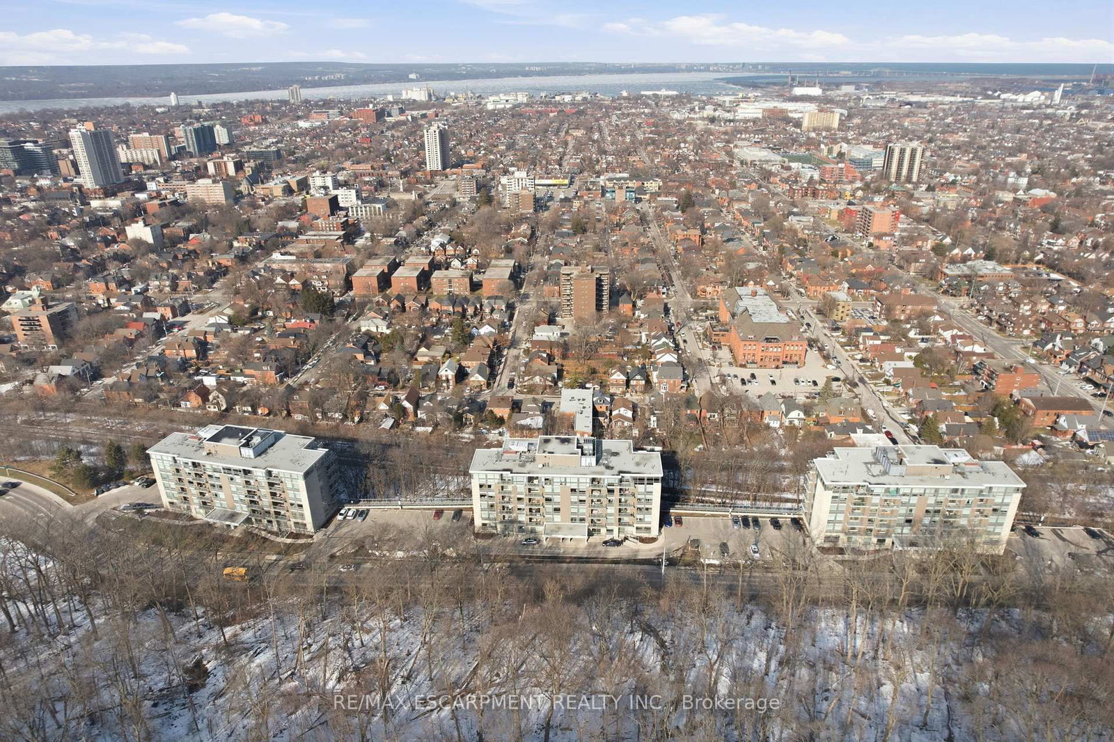 467 Charlton Avenue E, Unit 307 - Photo 33