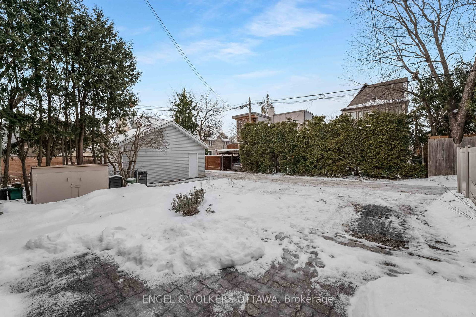 170 Ivy Crescent, Unit 2 - Photo 18