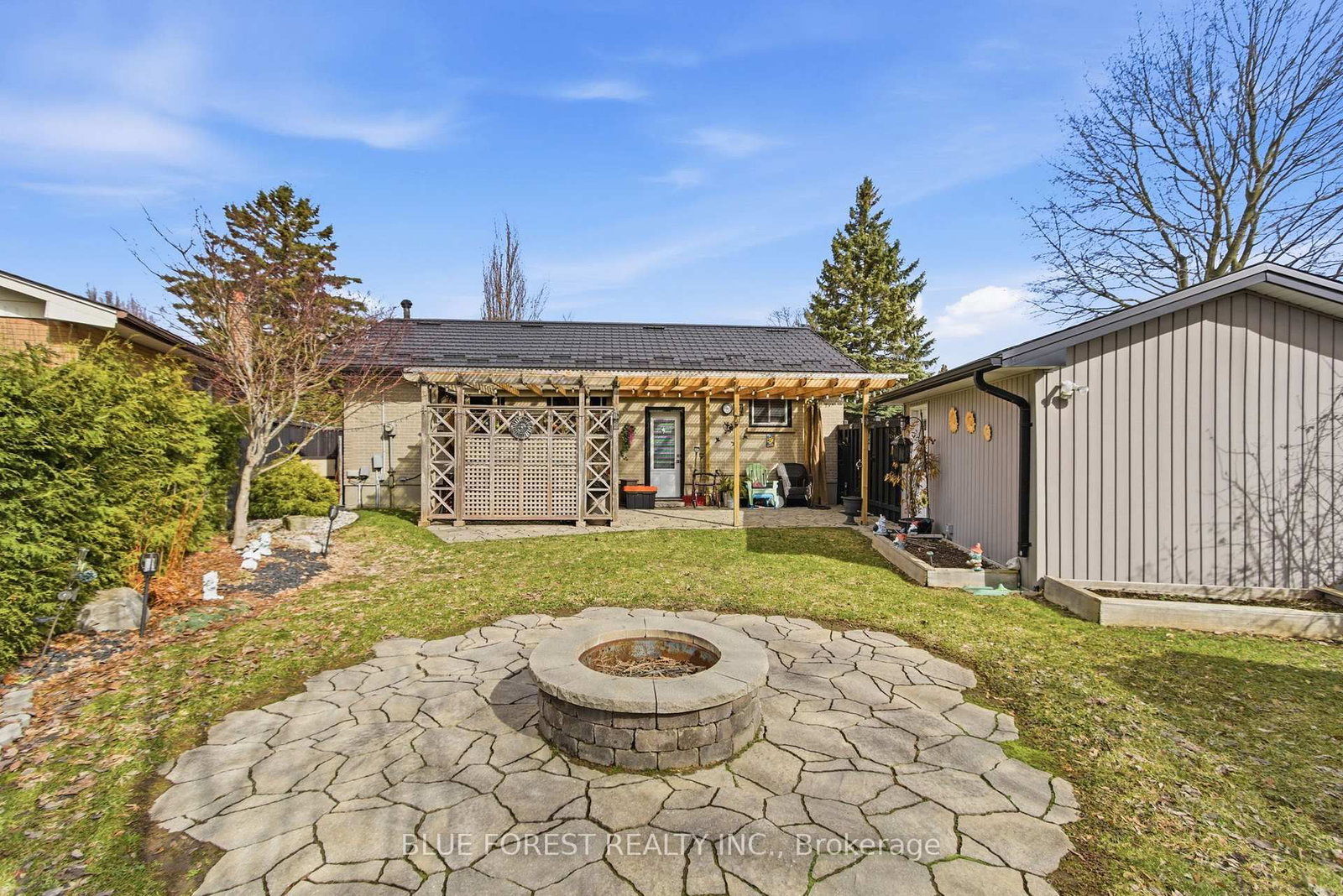 Listing Image 27