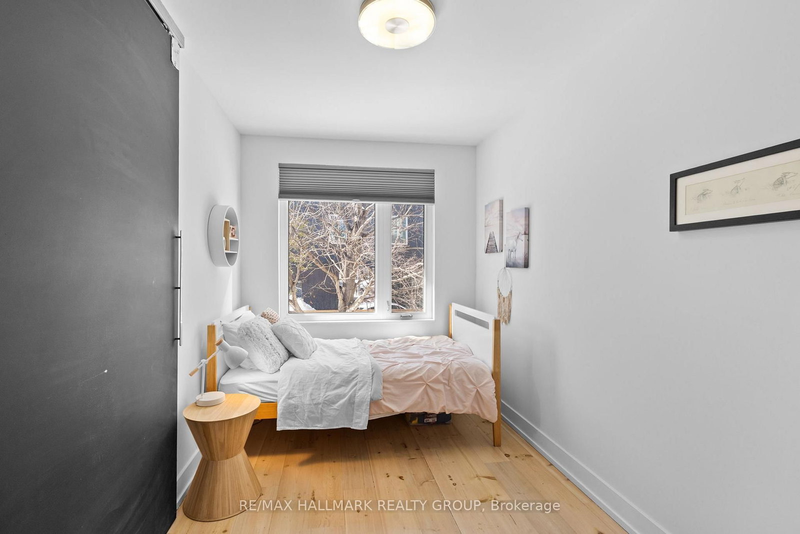 330 Winona Avenue - Photo 29