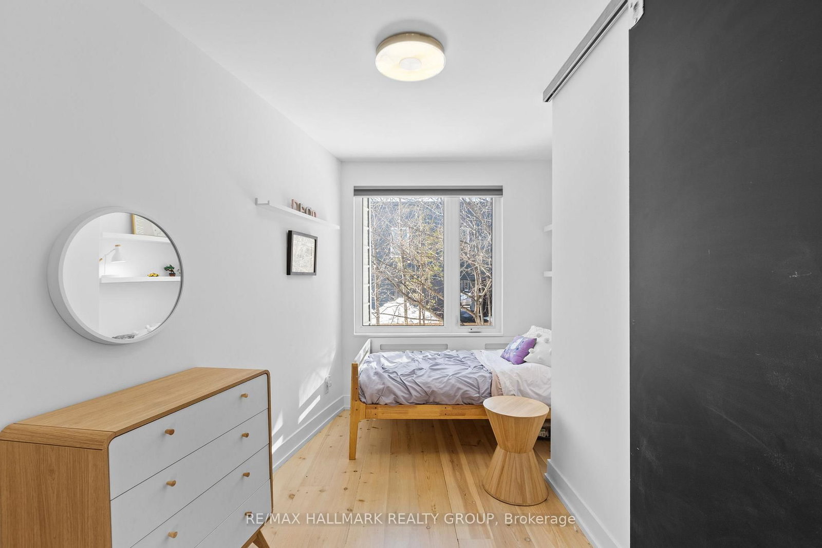 330 Winona Avenue - Photo 31