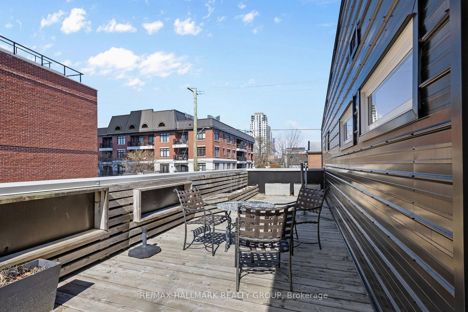 330 Winona Avenue - Photo 33