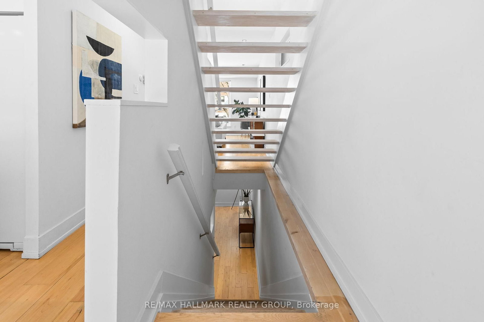 330 Winona Avenue - Photo 35