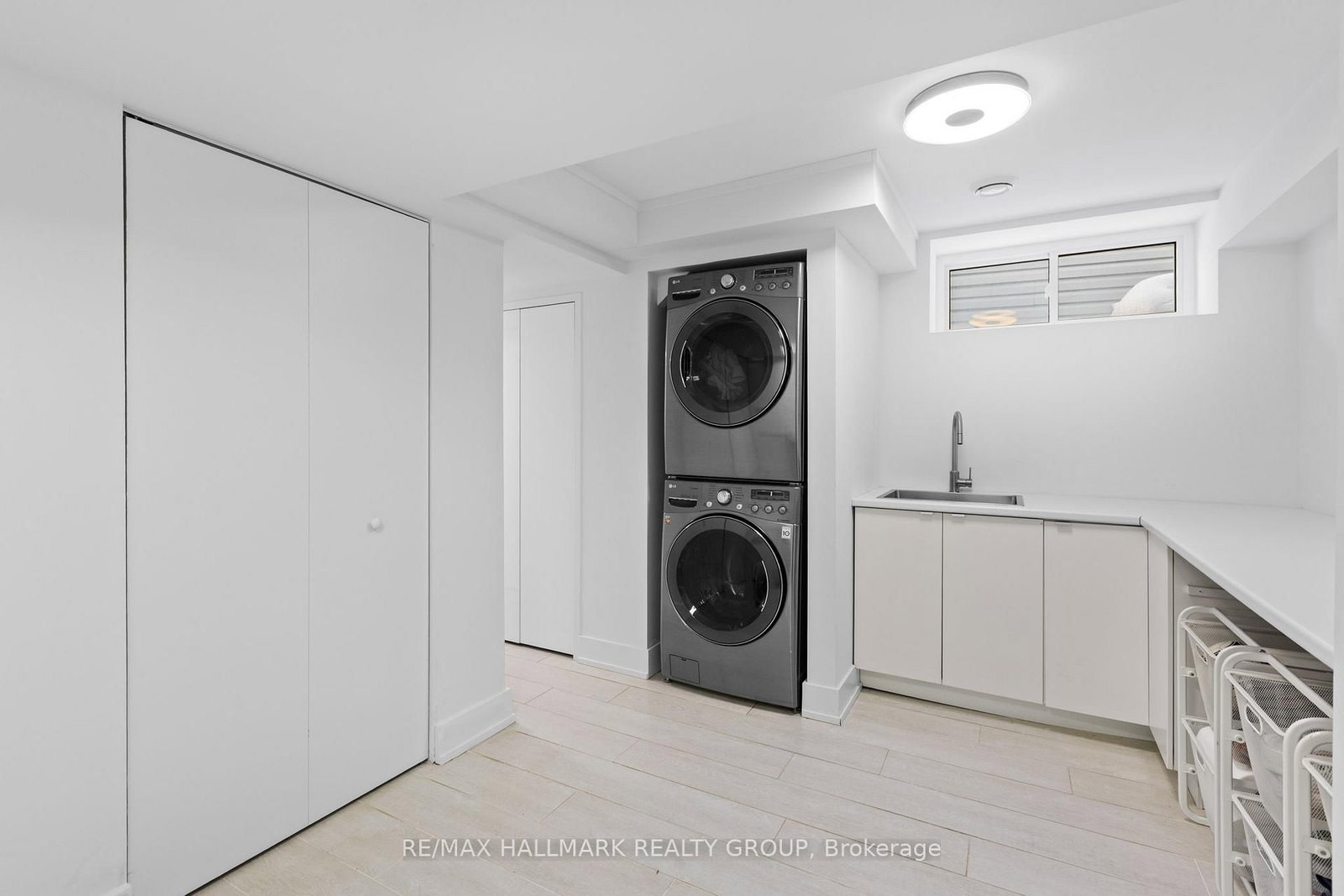 330 Winona Avenue - Photo 42