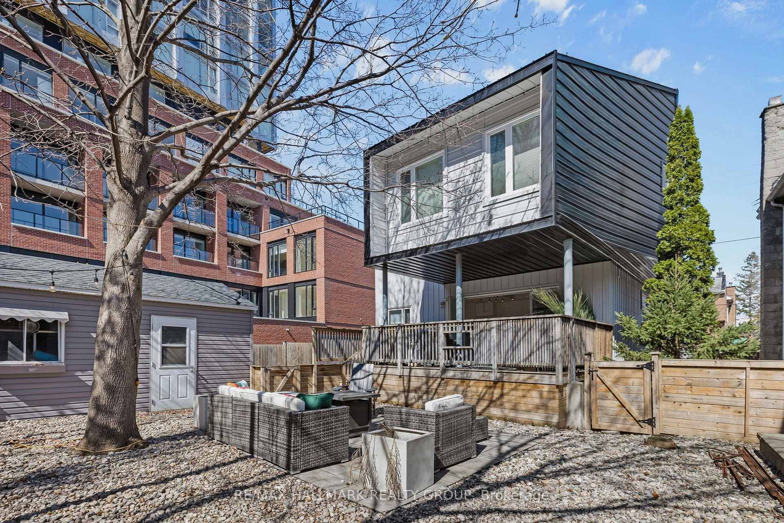 330 Winona Avenue - Photo 44