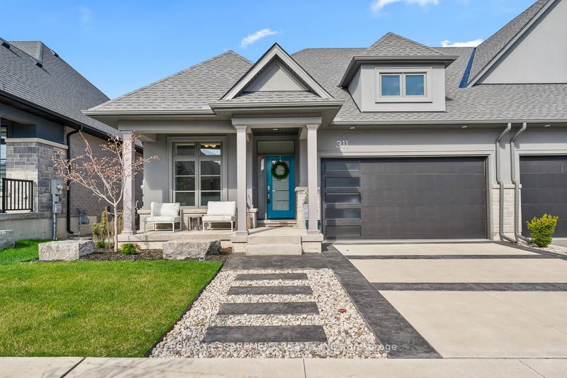 311 Perth Tr, Welland, L3B 0L8 | Image 2