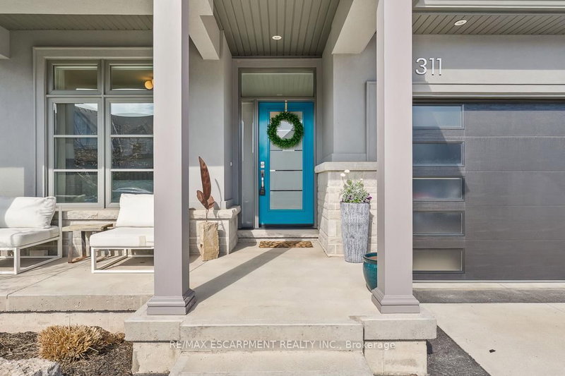 311 Perth Tr, Welland, L3B 0L8 | Image 3