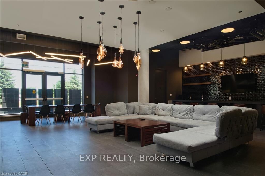 255 Northfield Drive E, Unit 301 - Photo 18