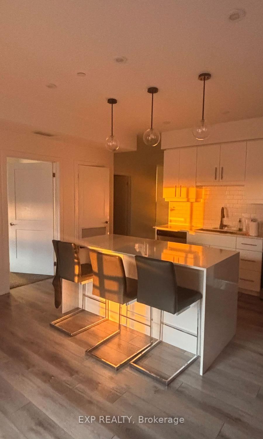 255 Northfield Drive E, Unit 301 - Photo 3