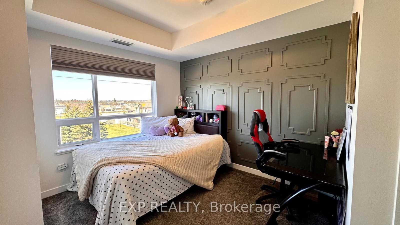 255 Northfield Drive E, Unit 301 - Photo 9