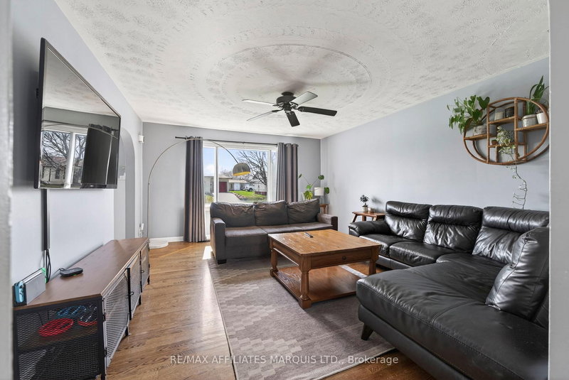 11 Gray Ave, South Stormont, K0C 1P0 | Image 3