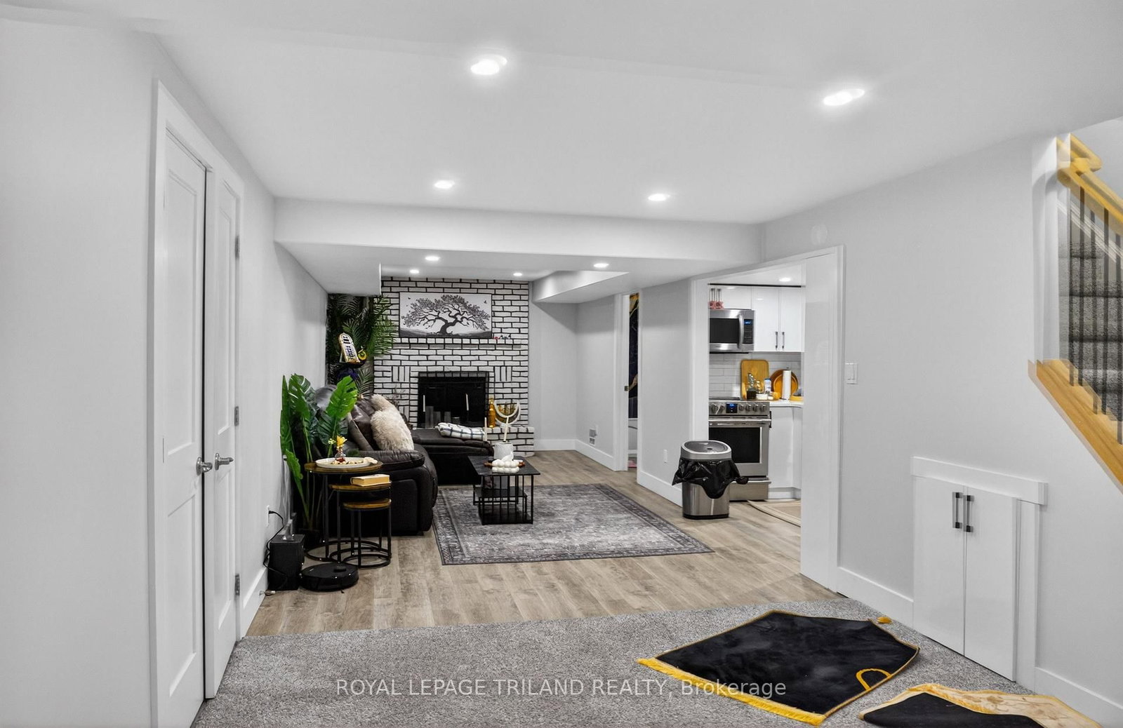 112 Clarendon Crescent - Photo 30