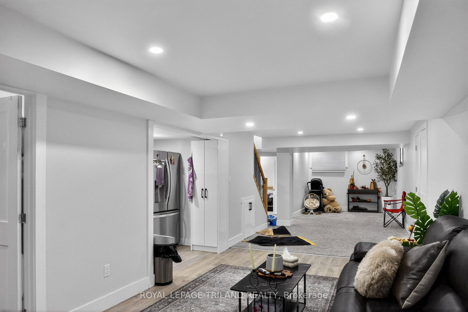 112 Clarendon Crescent - Photo 32