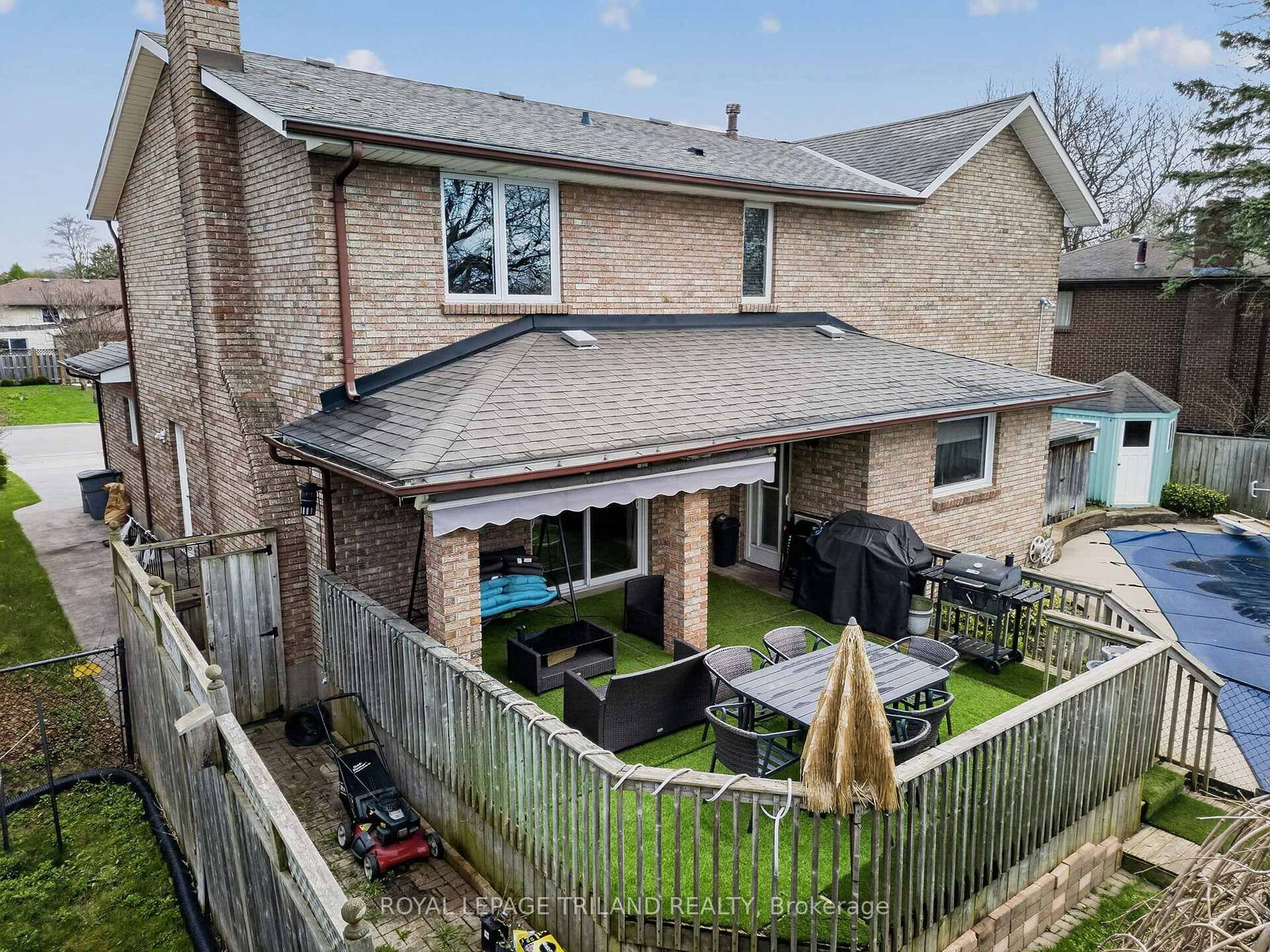 112 Clarendon Crescent - Photo 36