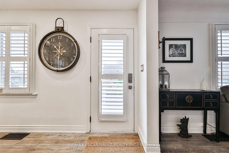 60 Galbraith Dr, Hamilton, L8G 1Z9 | Image 3