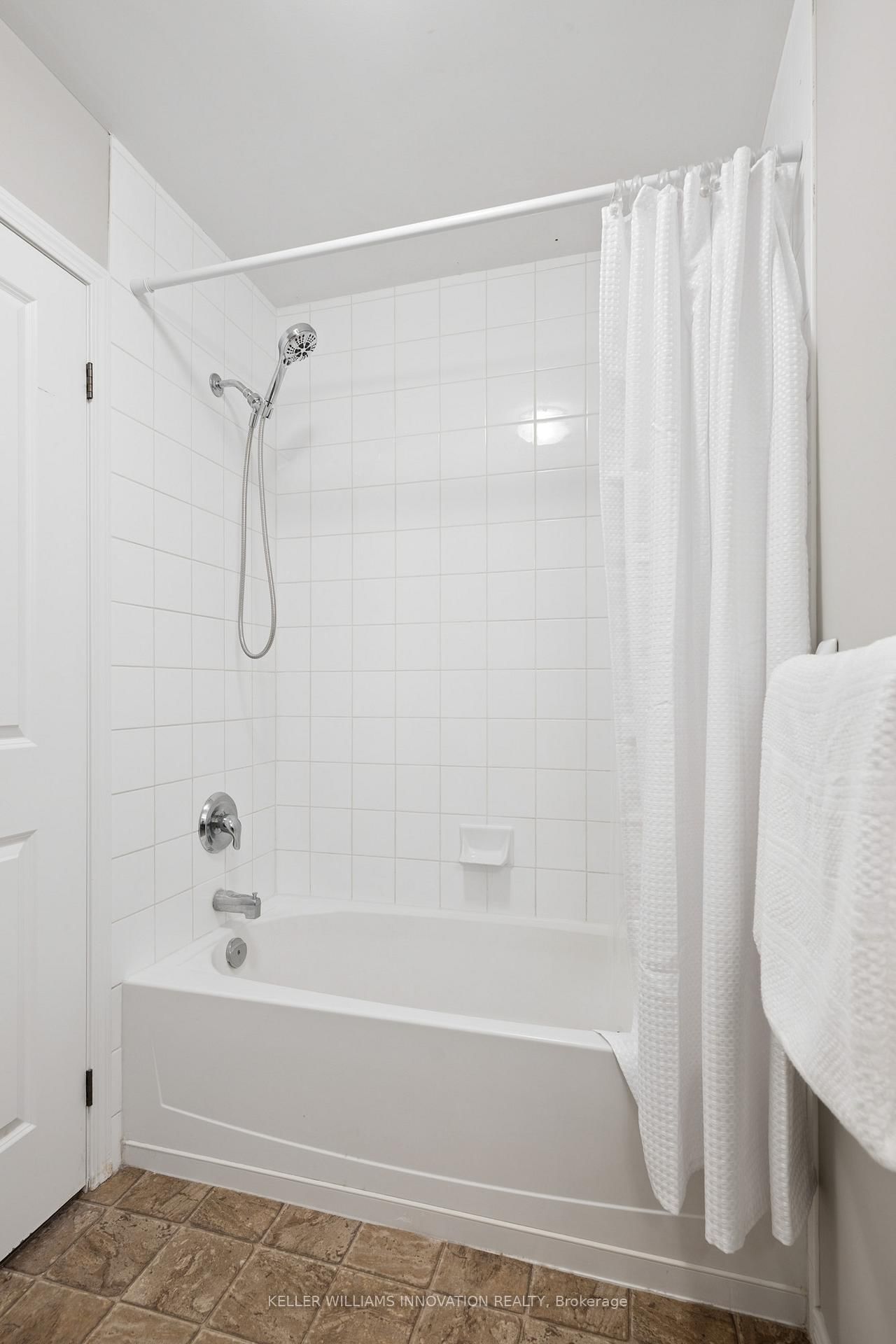 951 Zeller Crescent - Photo 23