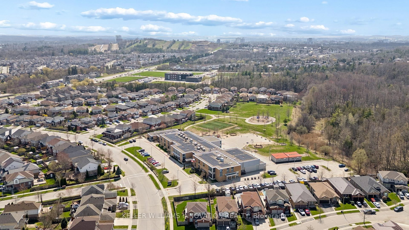 951 Zeller Crescent - Photo 39