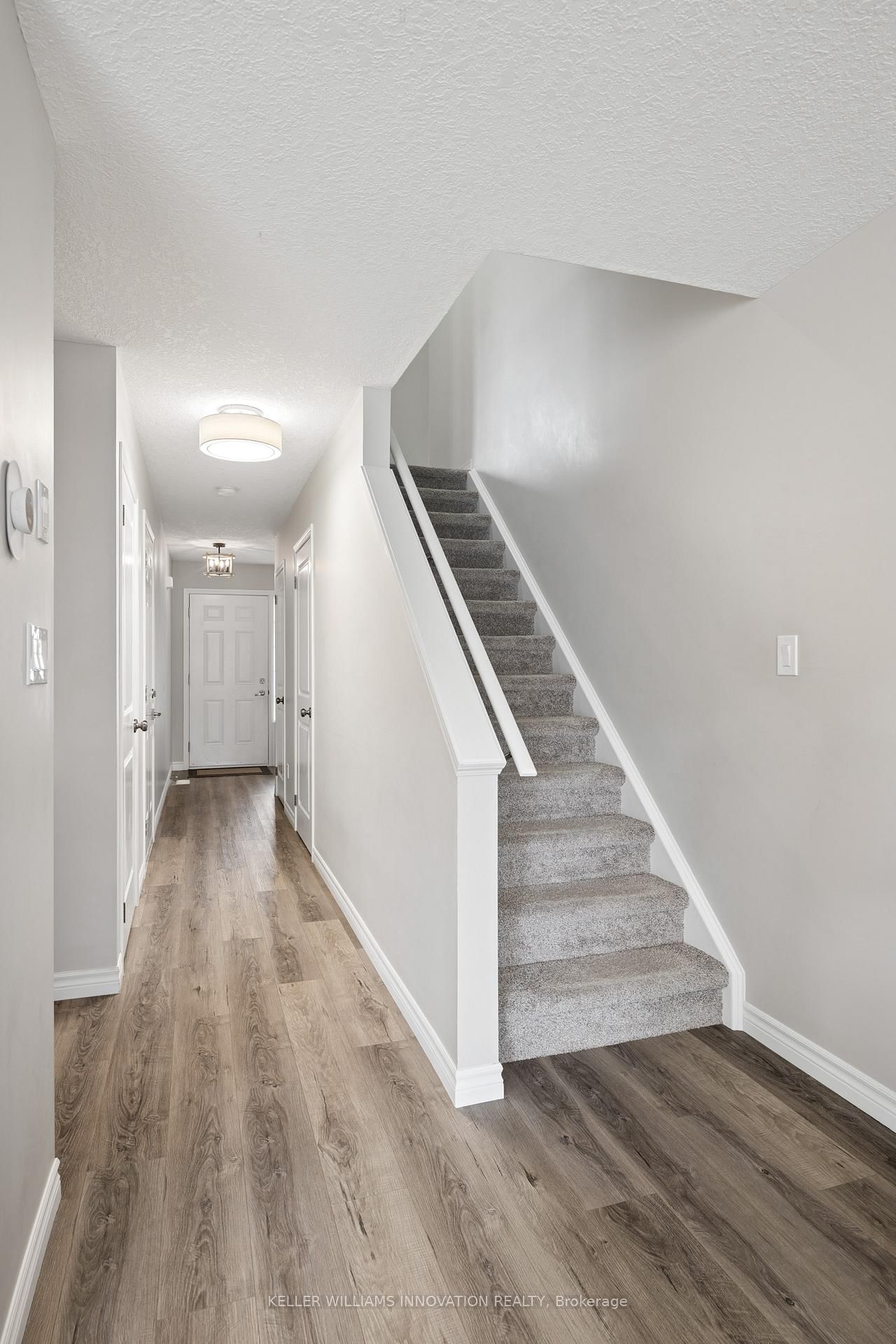 951 Zeller Crescent - Photo 5