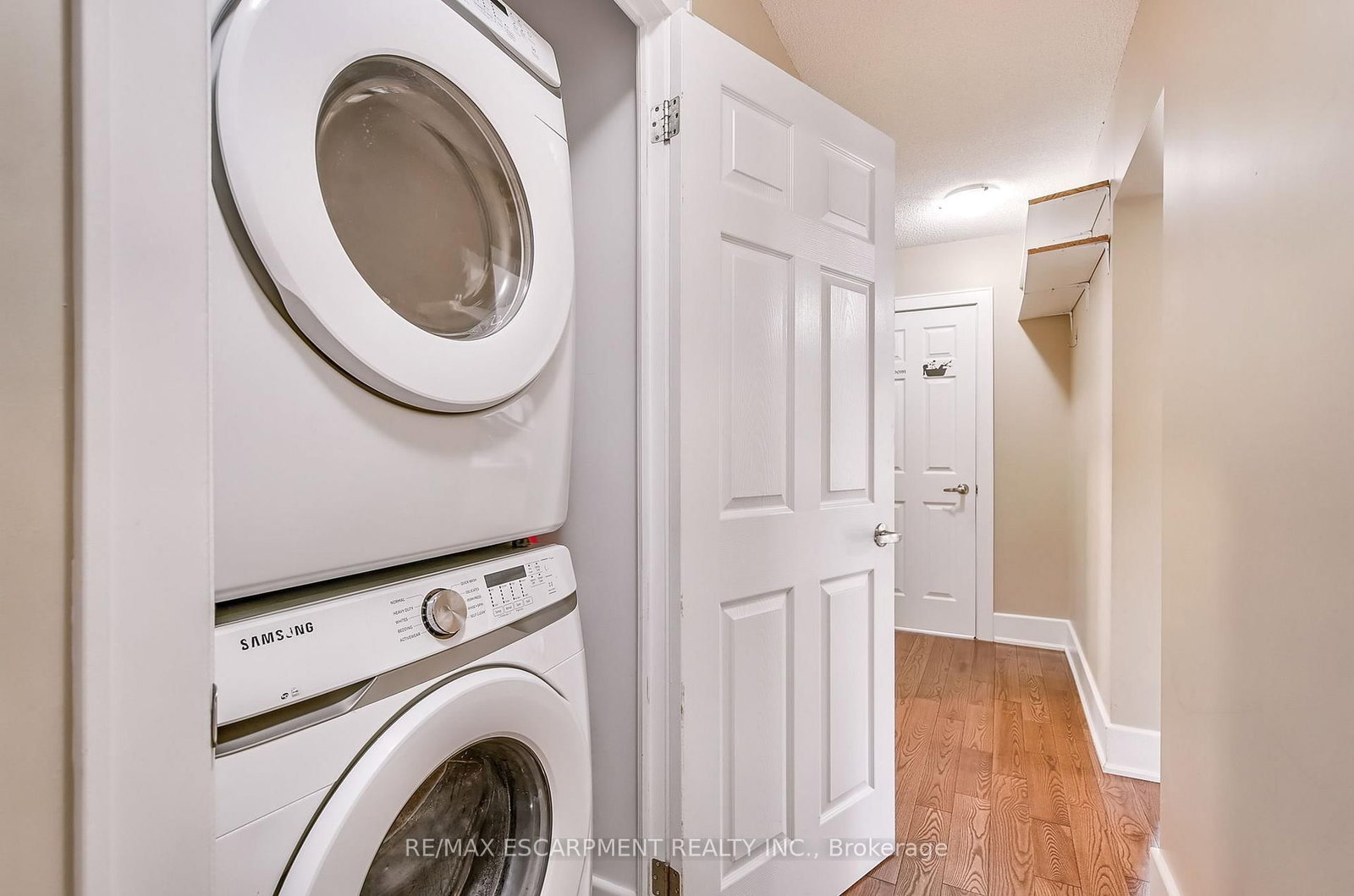 25 Mountwood Avenue, Unit 14 - Photo 30