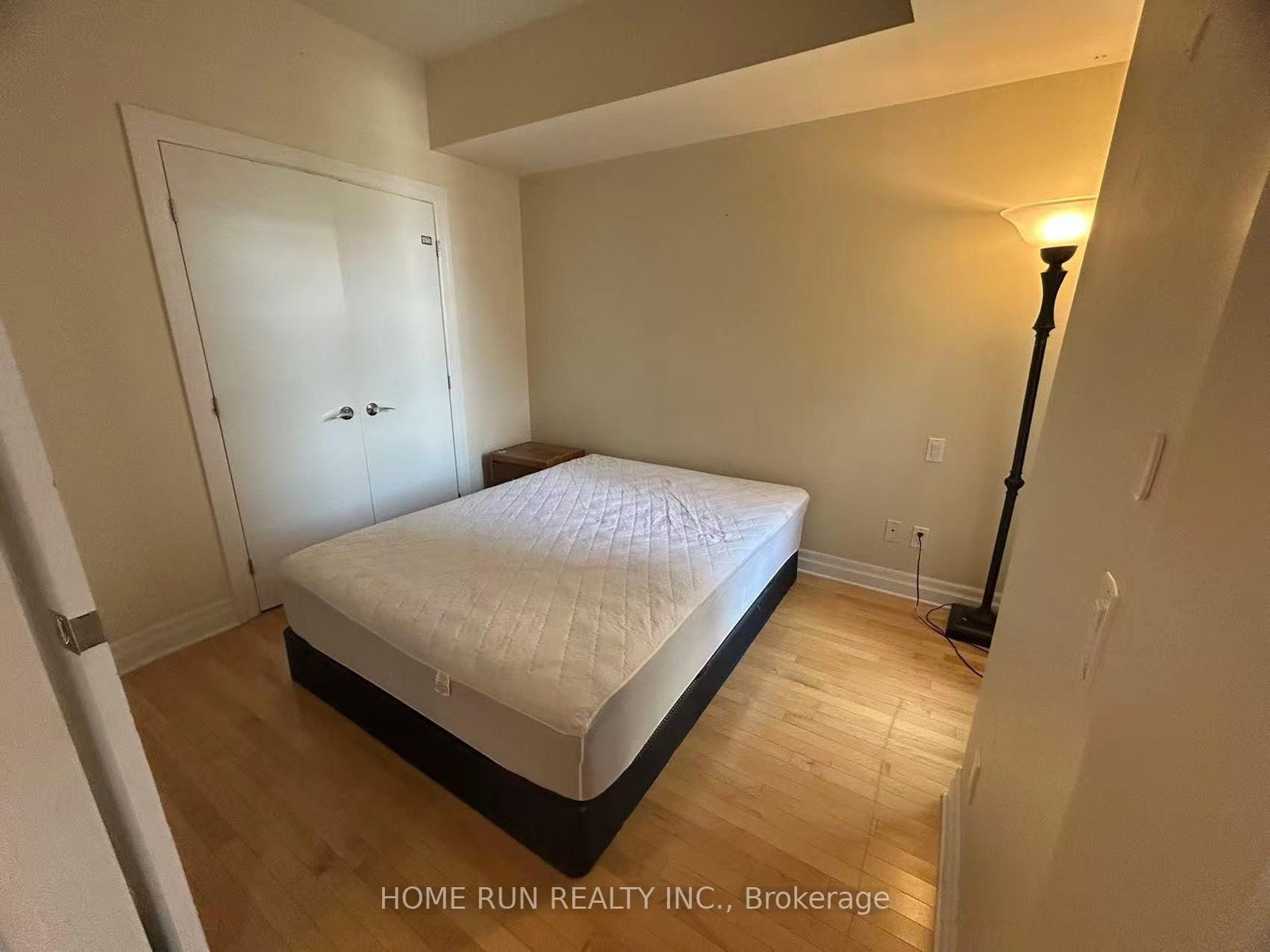 245 Kent Street, Unit 1007 - Photo 14